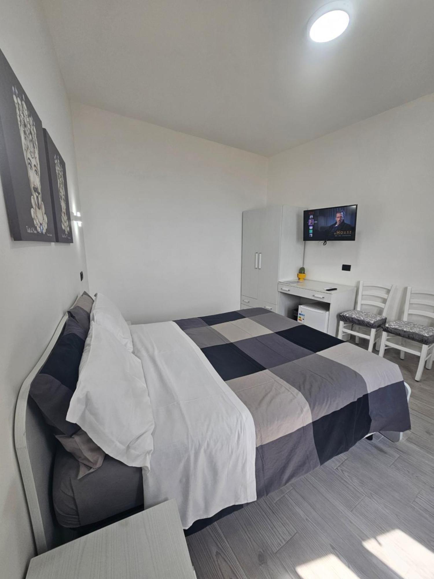 Frontemare Locazione Turistica Hotel Porto Empedocle Exterior photo