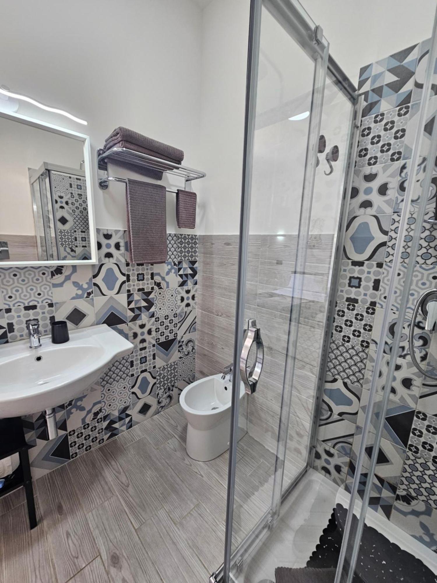 Frontemare Locazione Turistica Hotel Porto Empedocle Exterior photo